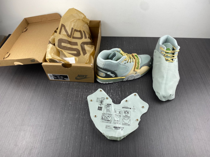 travis scott x nike air trainer 1 dr7515-001