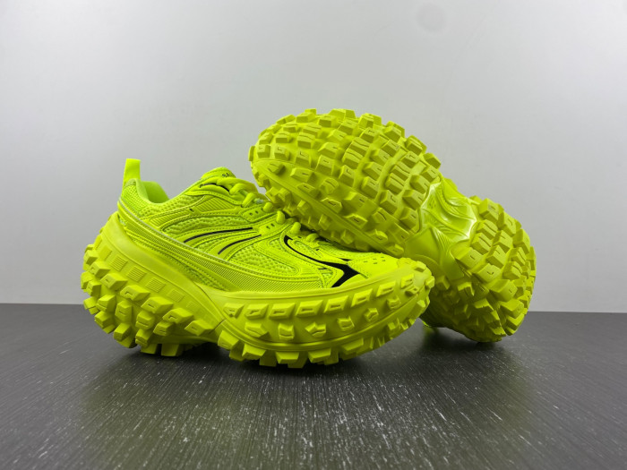 Ba*len*cia*ga defender sneaker