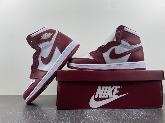 air jordan 1 high og “team red” dz5485-160