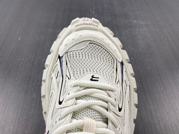 Ba*len*cia*ga defender sneaker