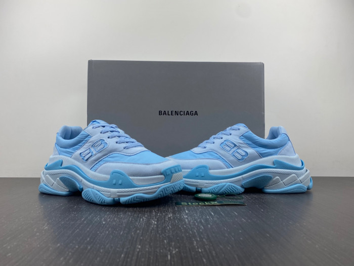 Ba*len*cia*ga triple s sneaker 80000133