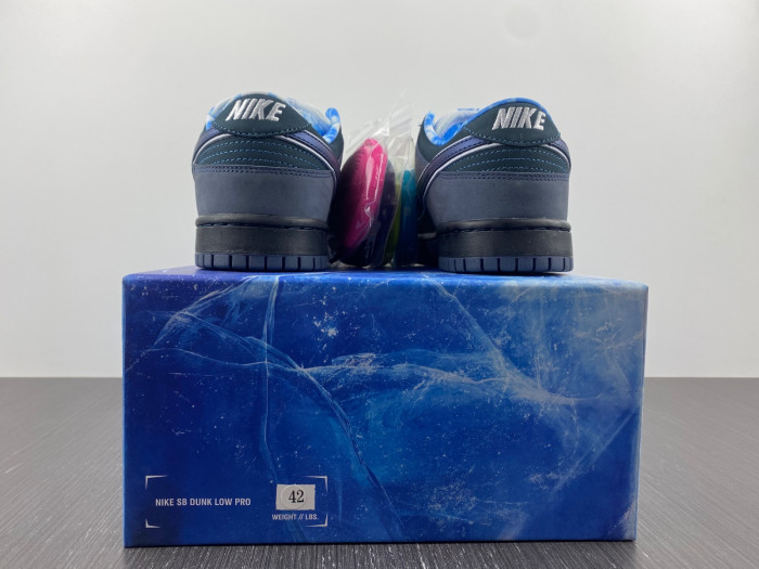 nike sb dunk low “blue lobster” 313170-342