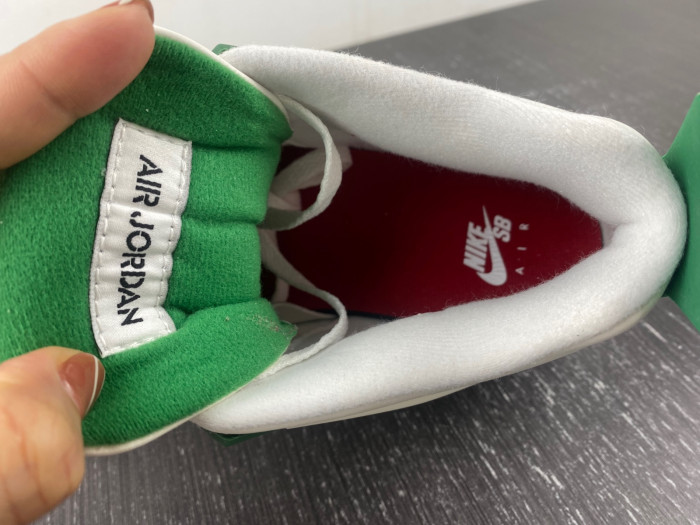 nike sb x air jordan 4 “pine green” dr5415-103