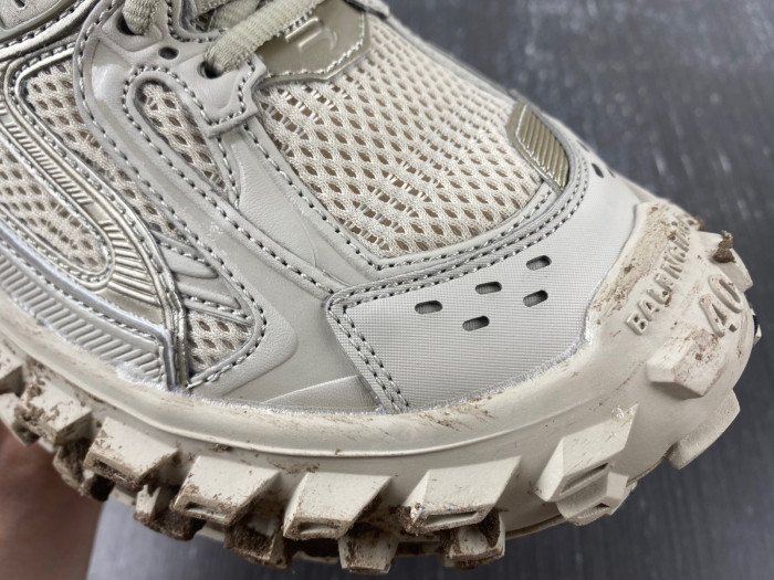 Ba*len*cia*ga defender sneaker