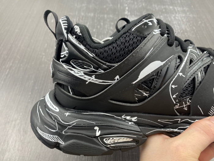 Ba*len*cia*ga track sneaker