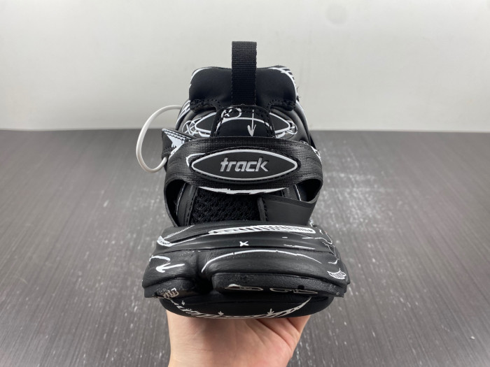 Ba*len*cia*ga track sneaker
