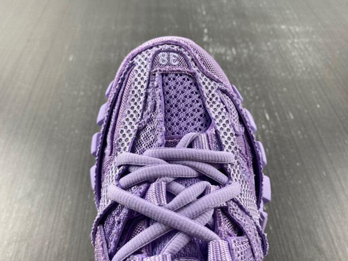 Ba*len*cia*ga track 8000059