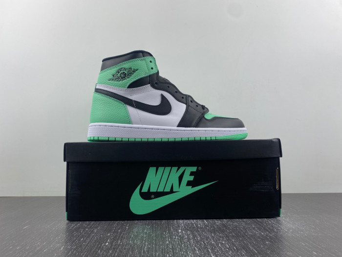 air jordan 1 high og “green glow” dz5485-130