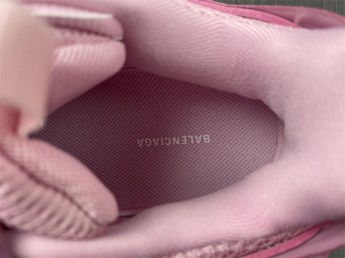 Ba*len*cia*ga track 8000002