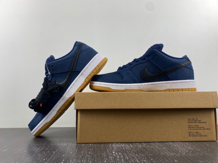 nike sb dunk low navy black gum cw7463-401