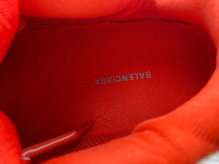 Ba*len*cia*ga track 8000038