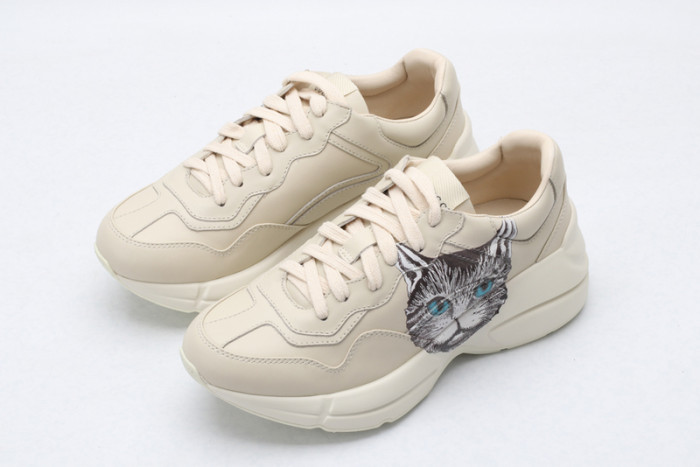 G*u*i* rhyton sneaker
