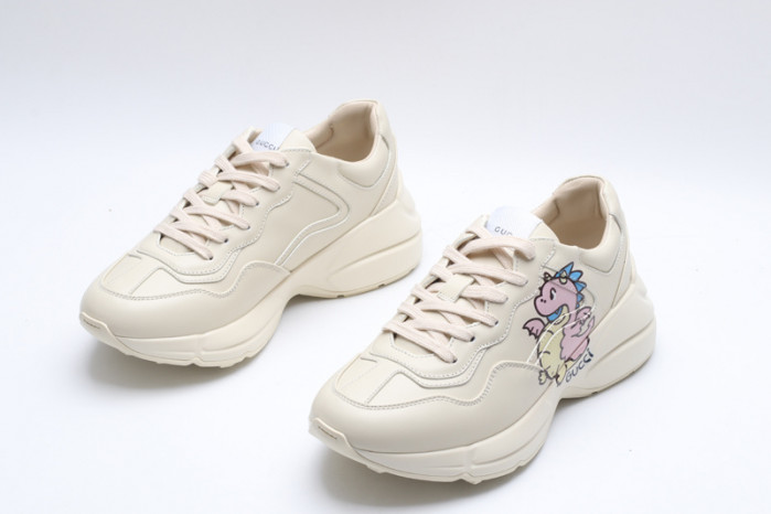 G*u*i* rhyton sneaker