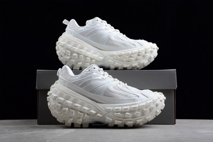Ba*len*cia*ga defender sneaker