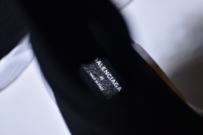 speed trainer sneakers 1000001