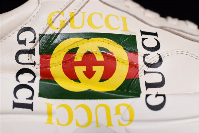 G*u*i* rhyton sneaker