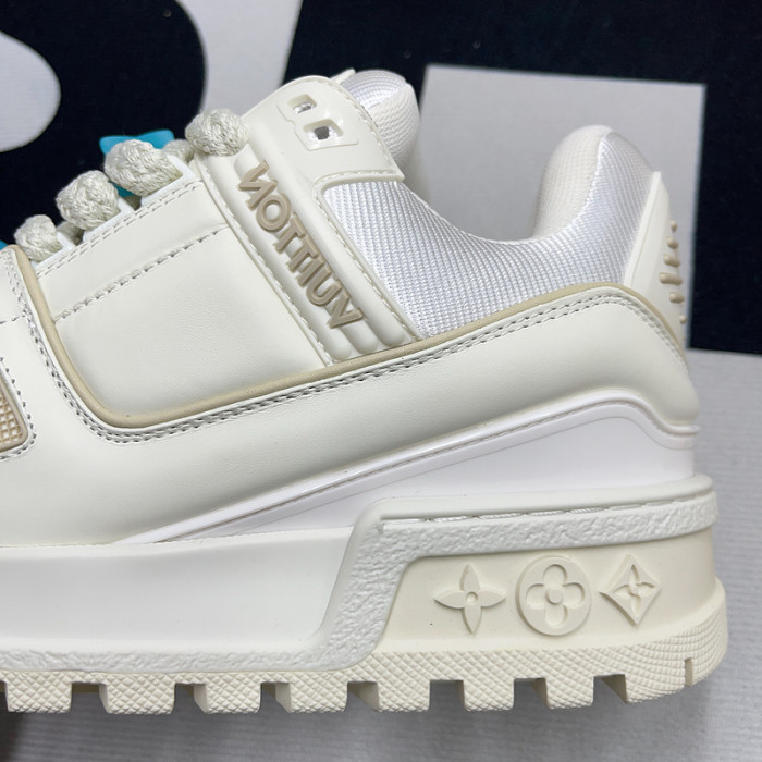 lv snekaers l0000112