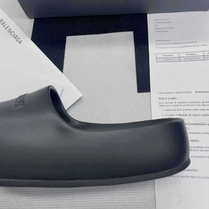 balenciag* sandal bs22