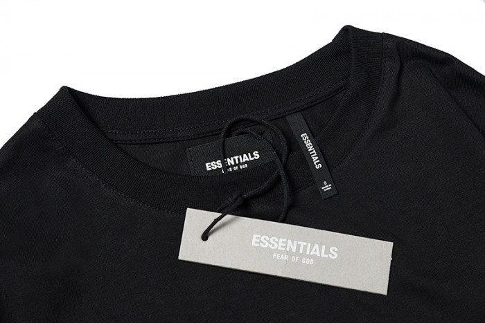 essentials02