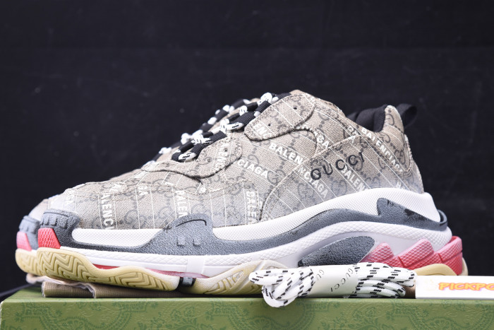 g*u*i vintage triple s 576965 dr111112