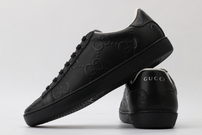 G*u*i* ace sneaker