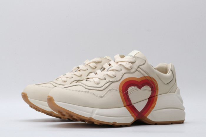 G*u*i* rhyton sneaker