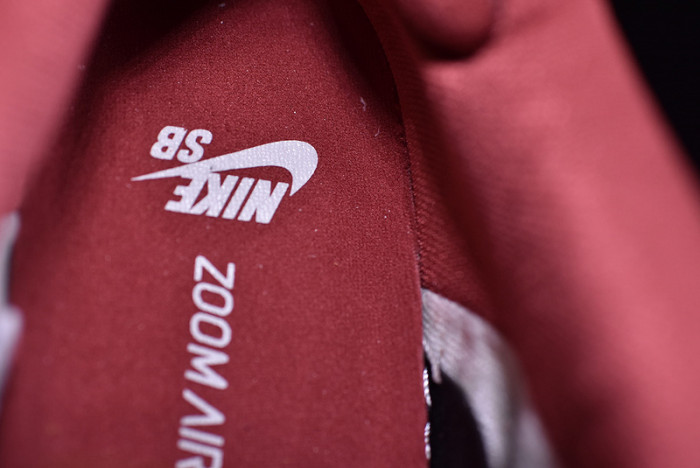 nike sb dunk low pro daek russet cedar bq6817-202