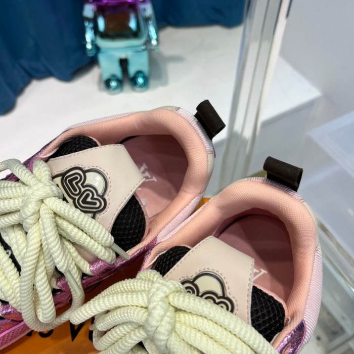 lv skate snekaers l0000300