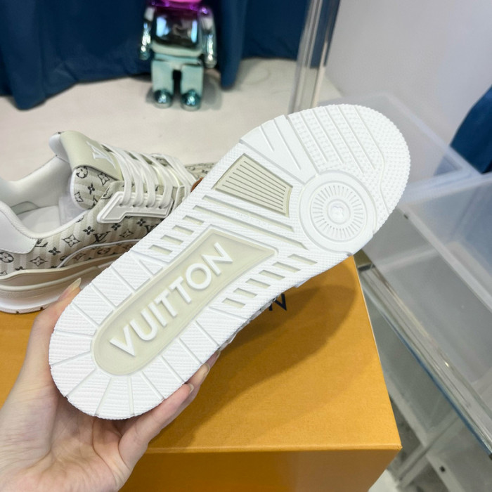 lv snekaers l0000286