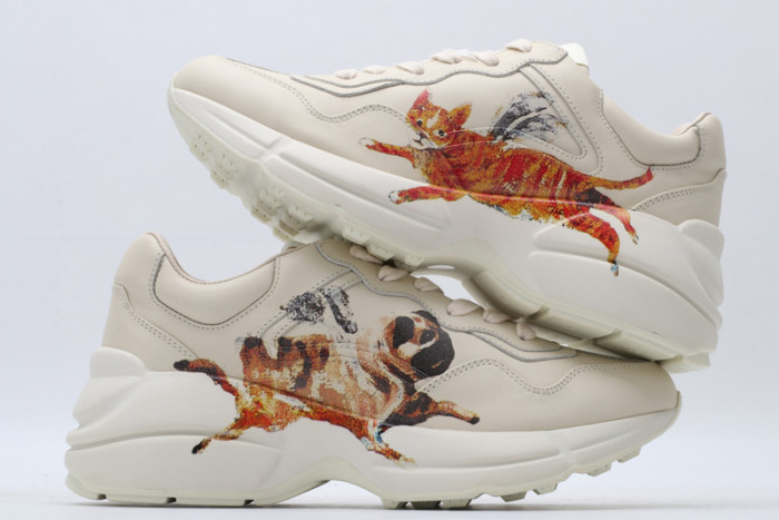 G*u*i* rhyton sneaker