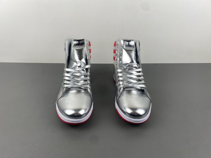 TRUMP NEVER SURRENDER HIGH-TOP SNEAKER