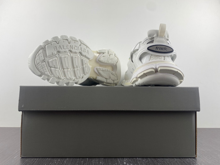 Balenciaga track 8000067