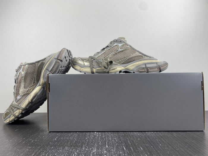 BALENCIAGA 3XL SNEAKER 8000096