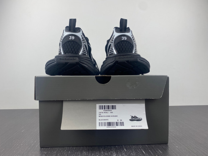 Balenciaga 3XL SNEAKER 8000069