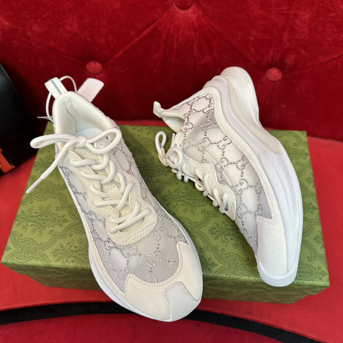 G*u*i* sneaker gc180