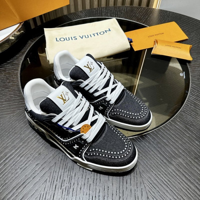 LV snekaers L0000671