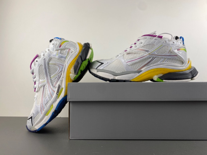 Ba1en*iaga runner sneaker wrung 9800