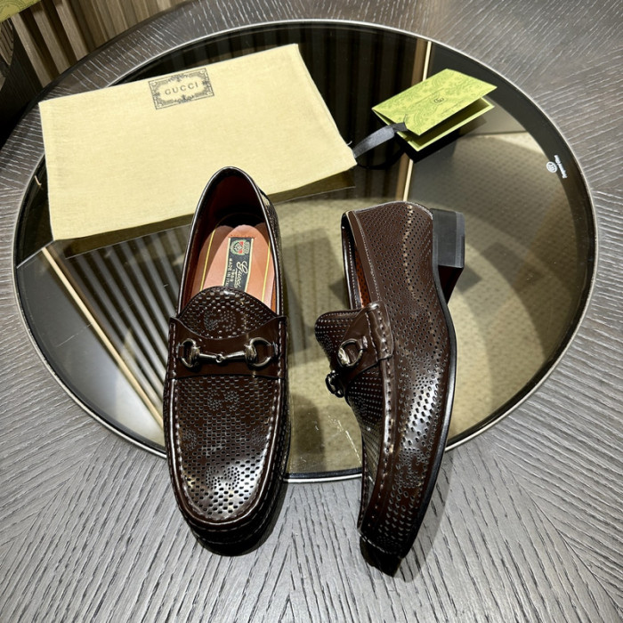 G*u*i* loafers gc183