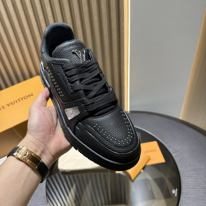 LV snekaers L0000433