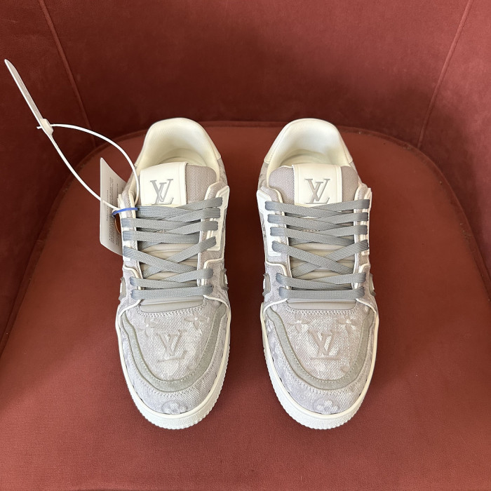 LV snekaers L0000815