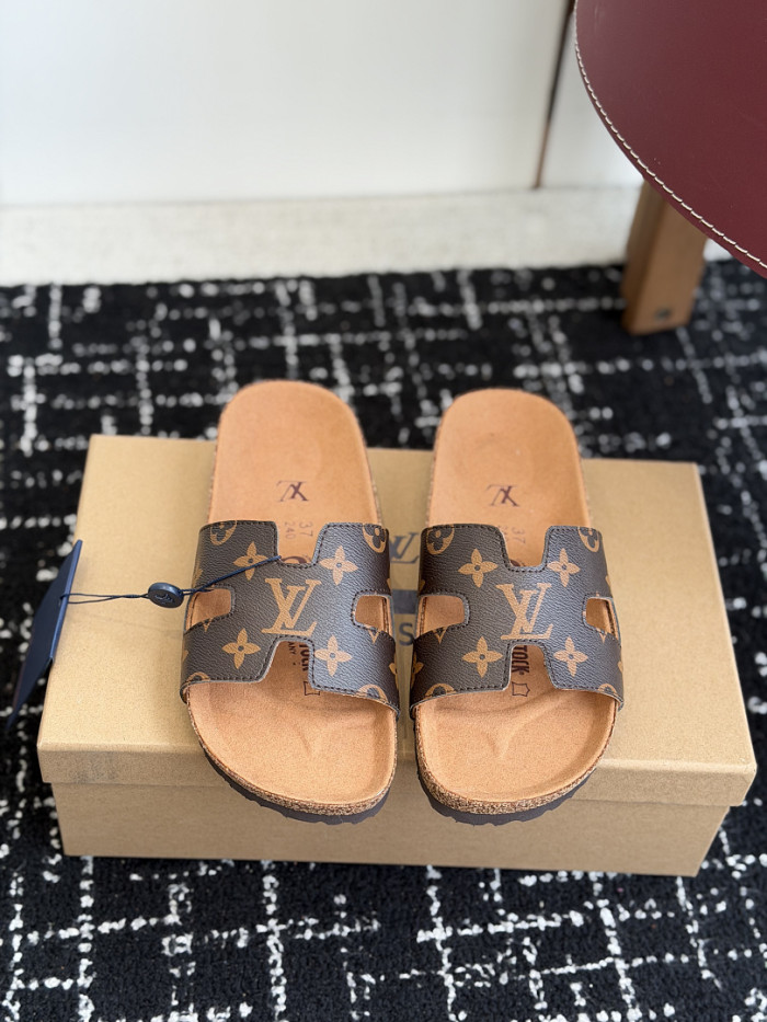L&V sandal 263