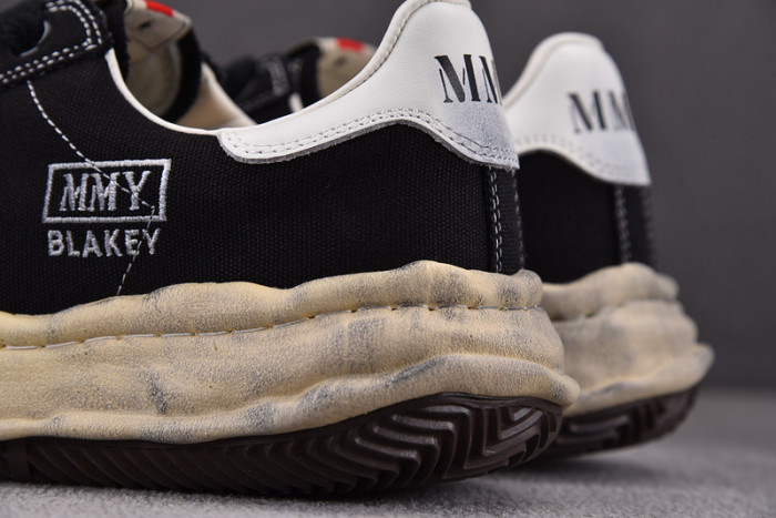 Ma*s*n mihara yasuhiro sneaker mmys43
