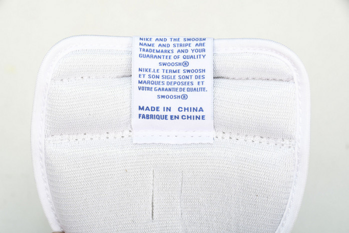 AIR JORDAN 1 RETRO HIGH OG "STORM BLUE" 555088-127