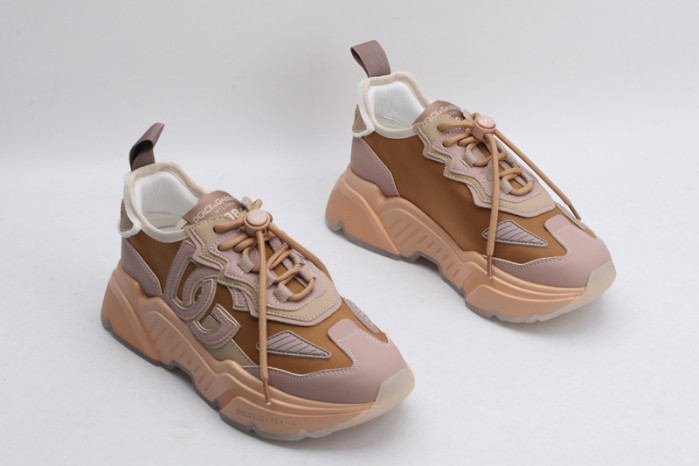 DG Sneaker08