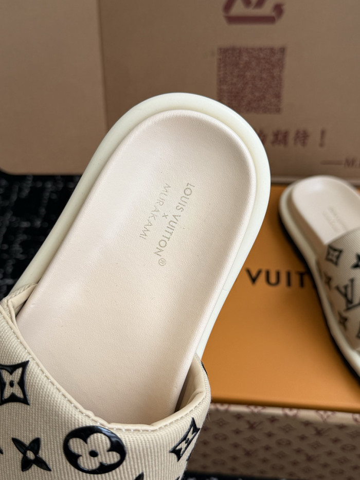 L&V sandal 266