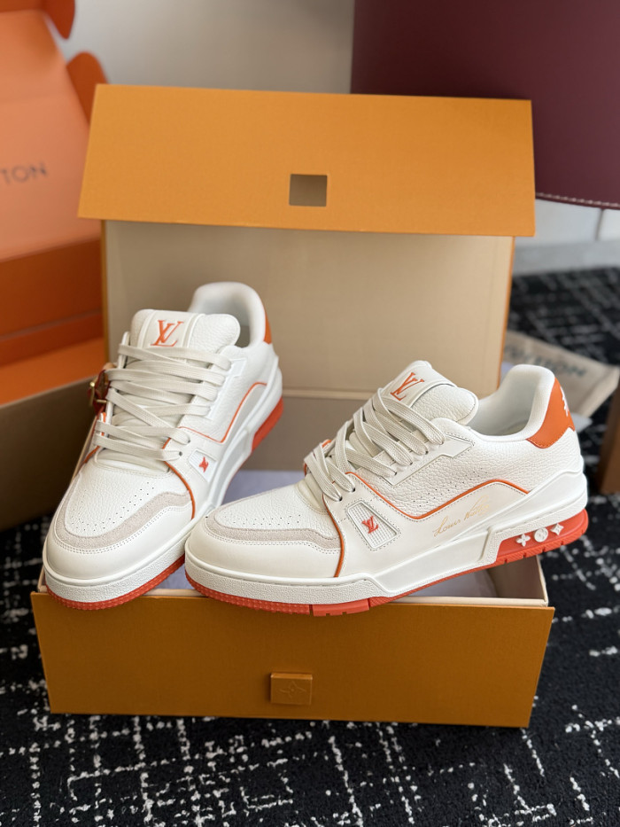 LV snekaers L0000885