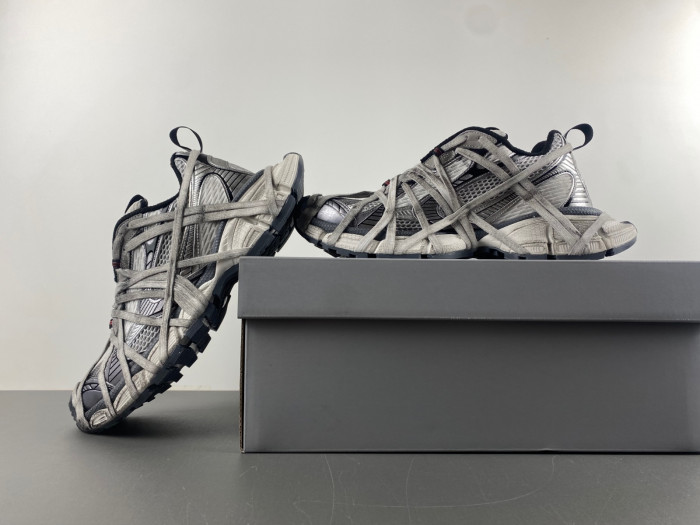 BALENCIAGA 3xl SNEAKER W3XLL 7598