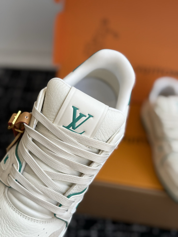 LV snekaers L0000886