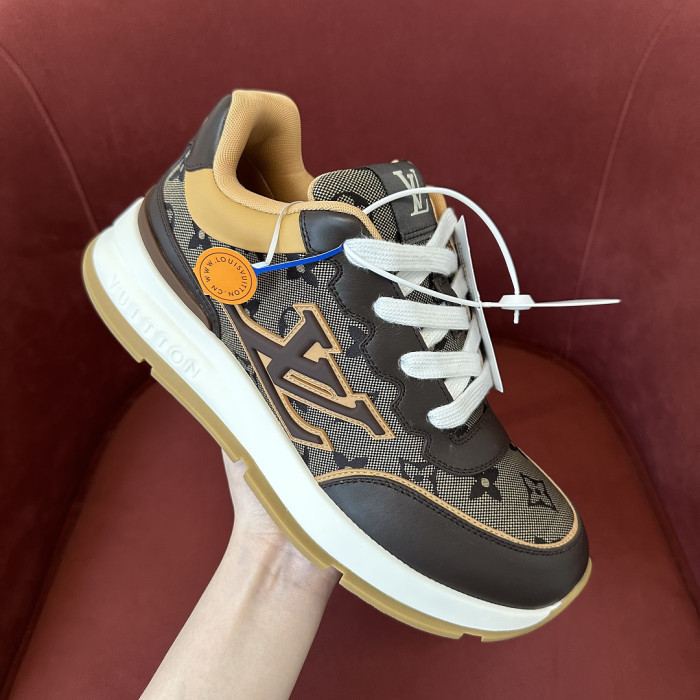 LV snekaers L0000810