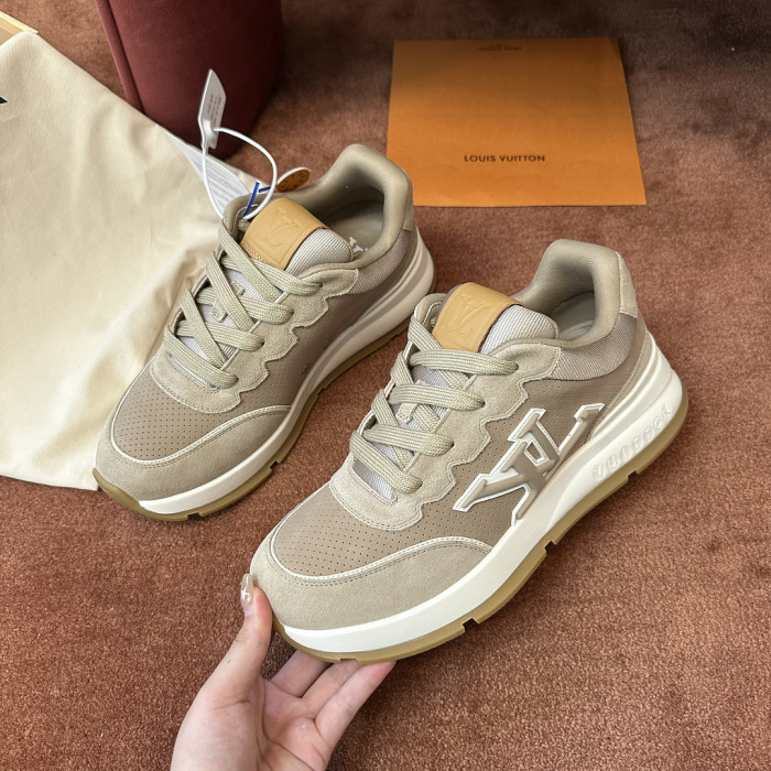 LV snekaers L0000807